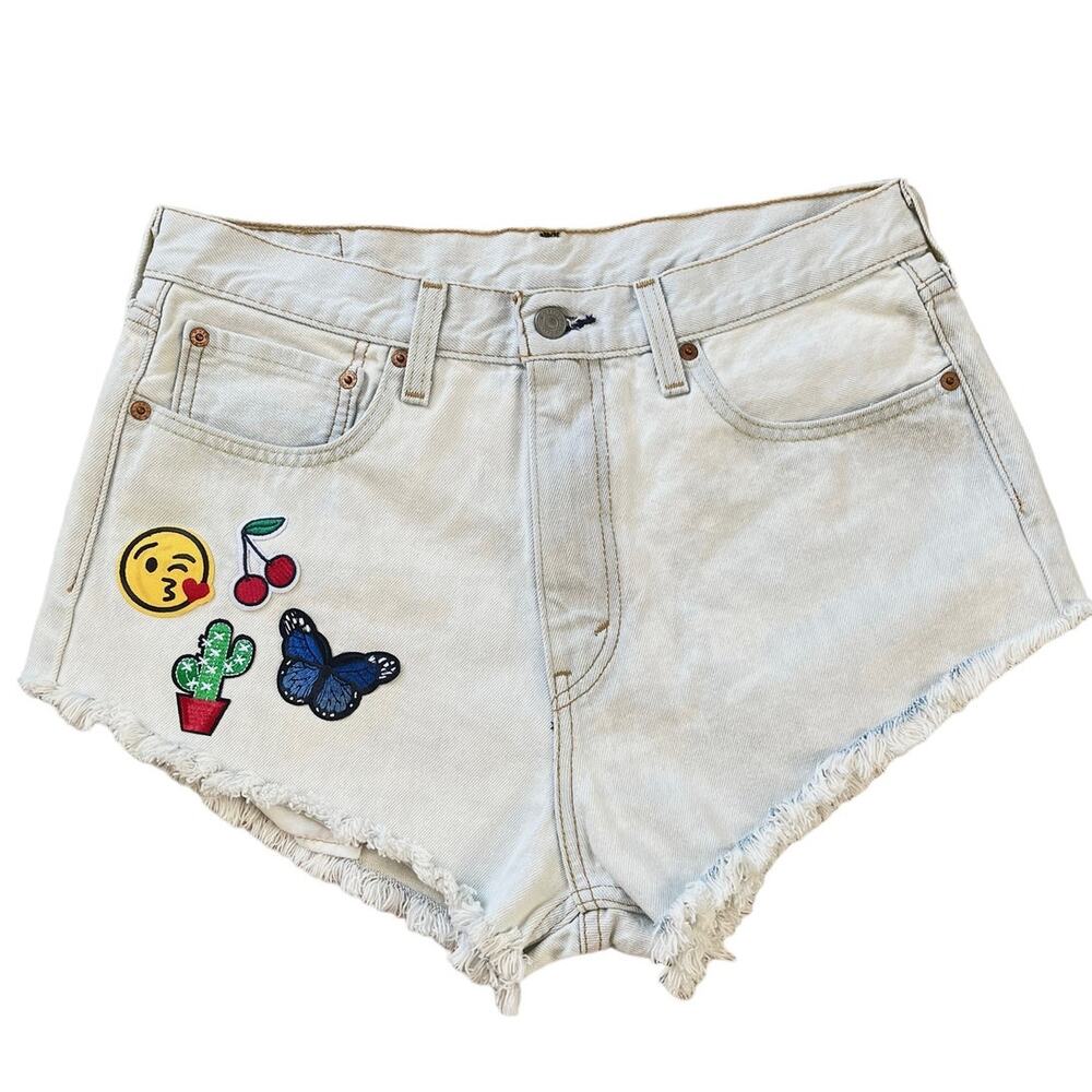 Levi's High Rise Cut Off Denim Shorts Light Wash Patch Cactus Cherry